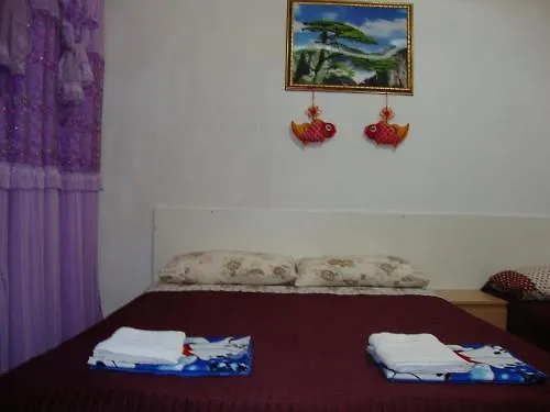 Qindajie House